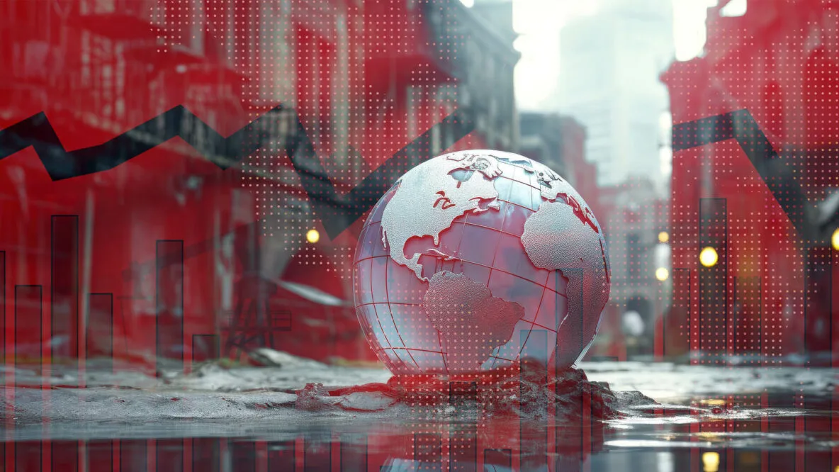 Un globe terrestre au milieu d’une ville en crise